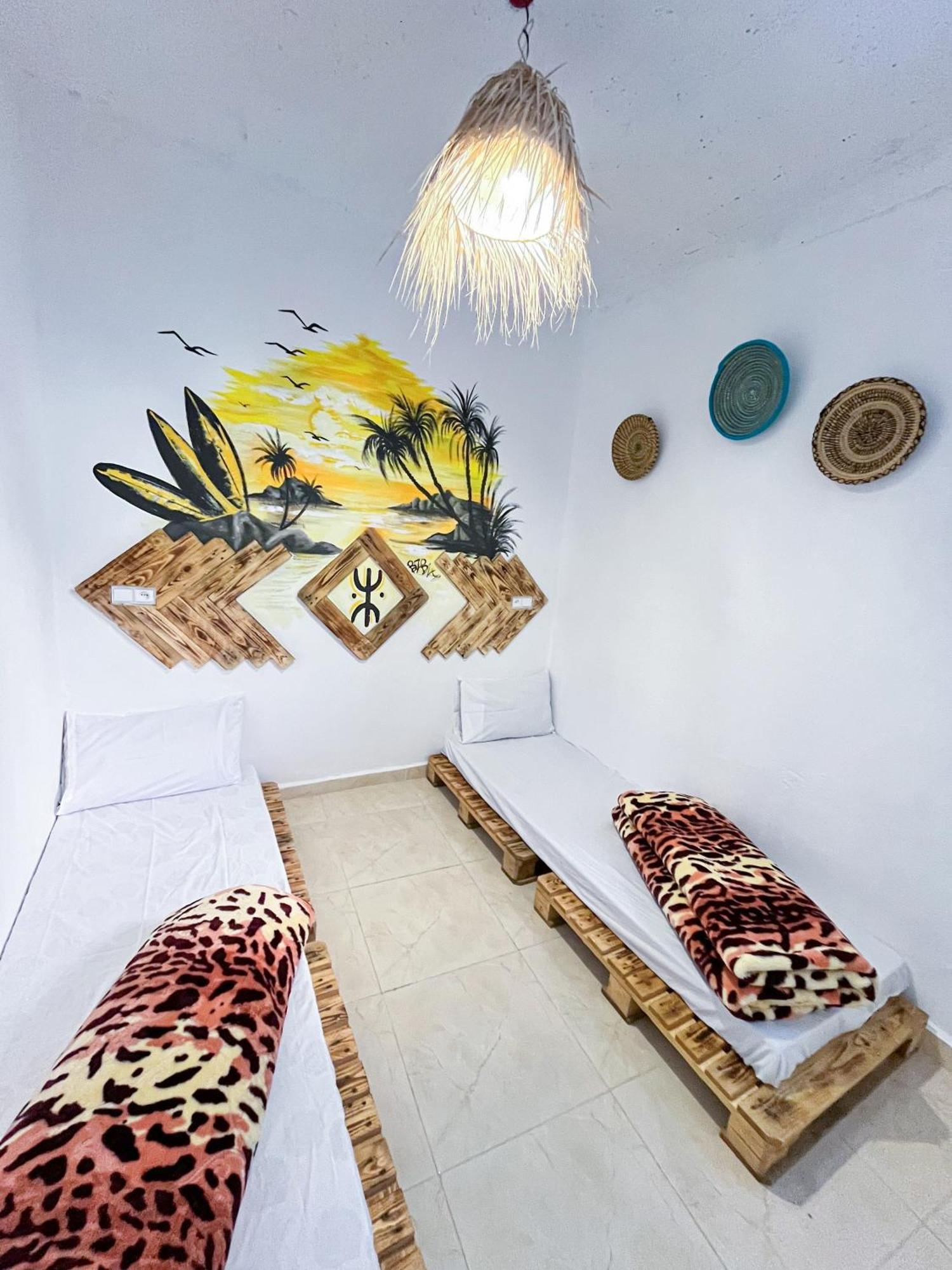 Boilers Surf House Hostel Tamri Exterior photo
